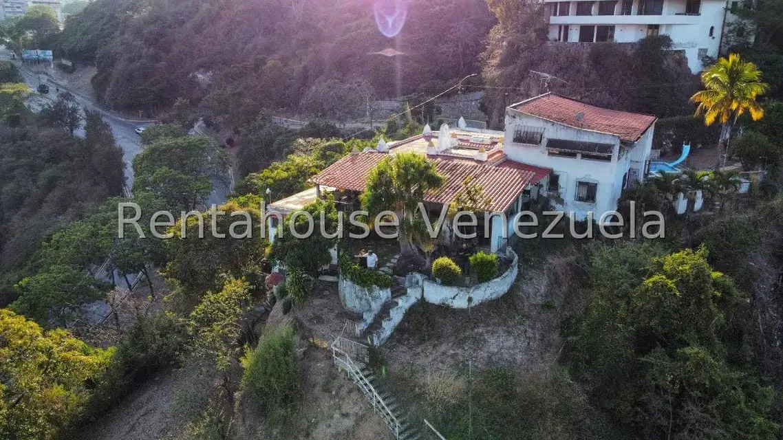 Casa (Multipes Niveles) en Venta en Los Campitos, Distrito Metropolitano - 3
