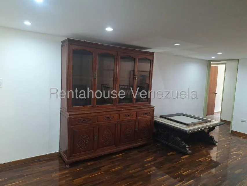 Apartamento (1 Nivel) en Venta en Los Palos Grandes, Distrito Metropolitano - 11