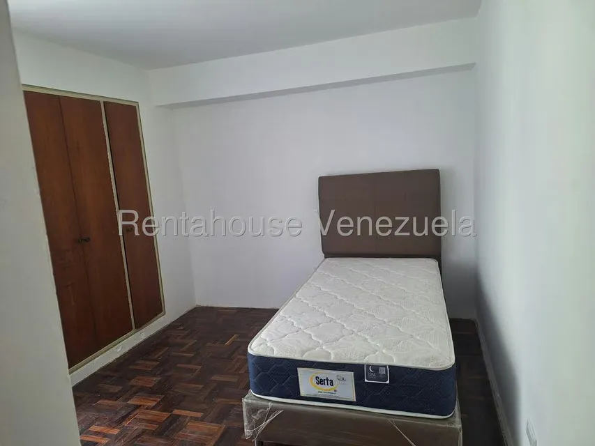 Apartamento (1 Nivel) en Venta en Los Palos Grandes, Distrito Metropolitano - 13