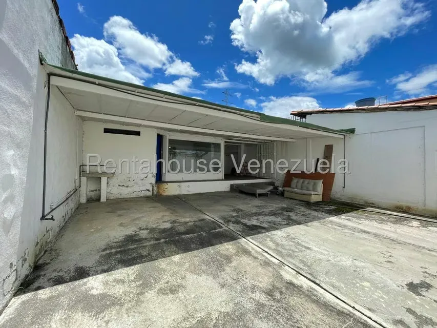 Casa (1 Nivel) en Venta en Valle Hondo, Lara - 33