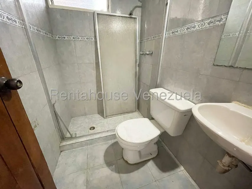 Casa (1 Nivel) en Venta en Valle Hondo, Lara - 10