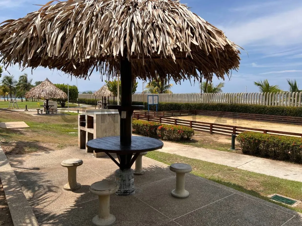 Venta PH en Aguasal - Higuerote - 17