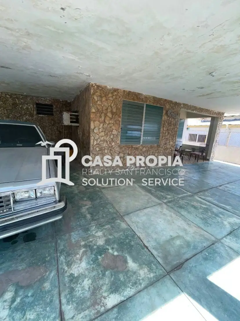 casa haticos por de bajo