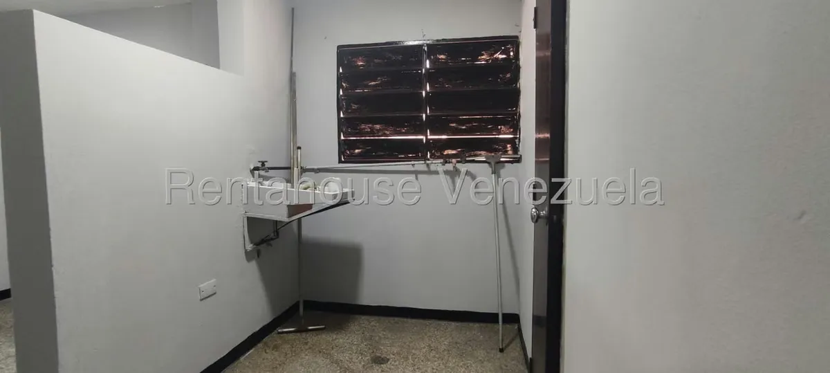 Local Comercial en Alquiler en Centro, Lara - 34