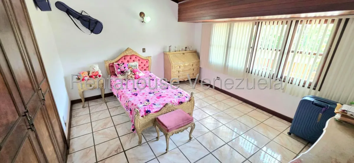 Casa (Multipes Niveles) en Venta en La Lagunita Country Club, Distrito Metropolitano - 24