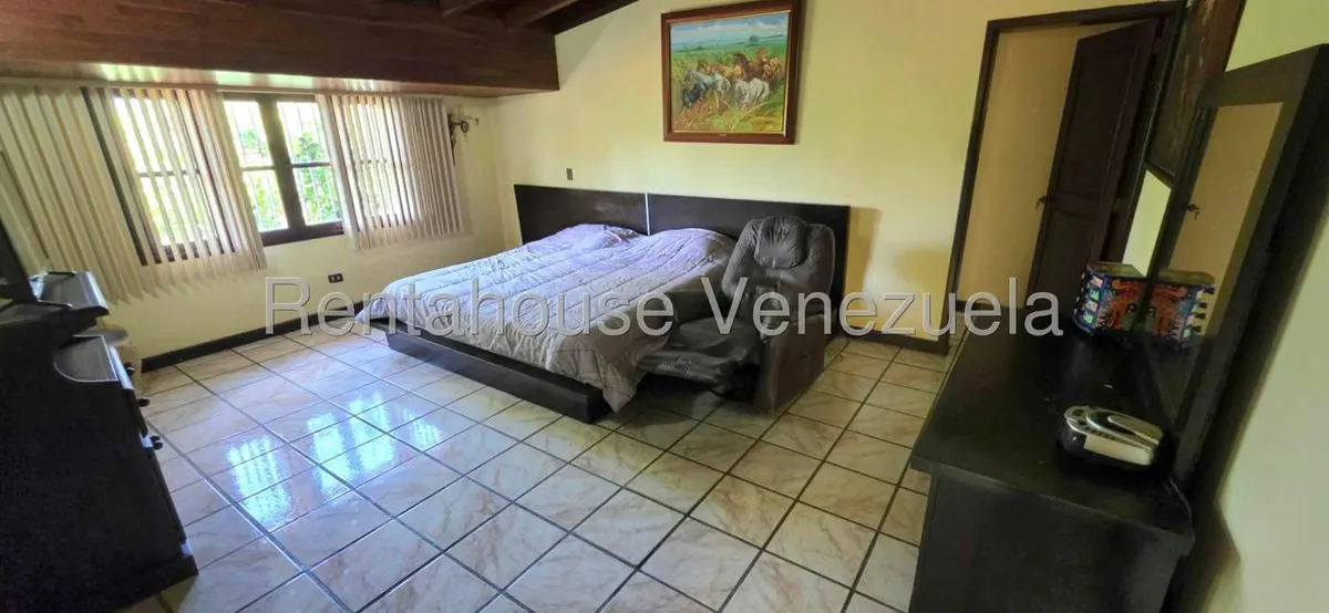 Casa (Multipes Niveles) en Venta en La Lagunita Country Club, Distrito Metropolitano - 34