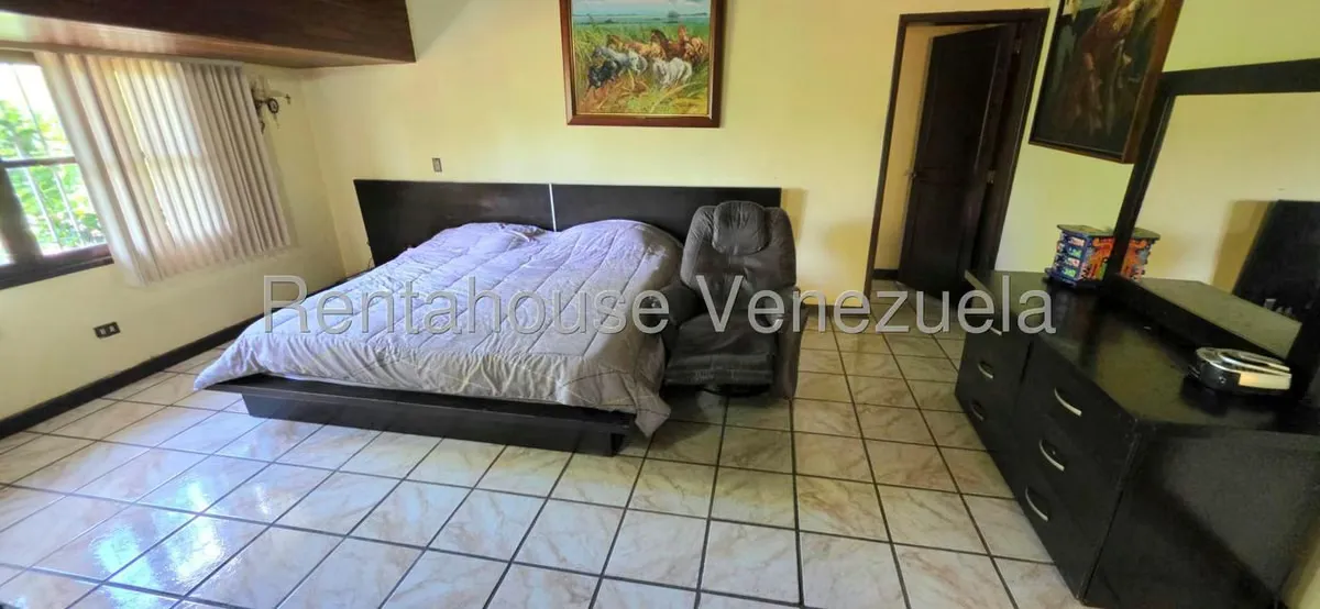 Casa (Multipes Niveles) en Venta en La Lagunita Country Club, Distrito Metropolitano - 35