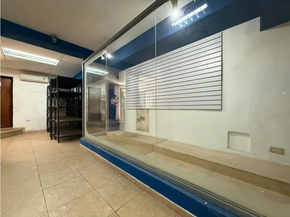 Se vende/alquila Edificio 1000m² La Florida - 14