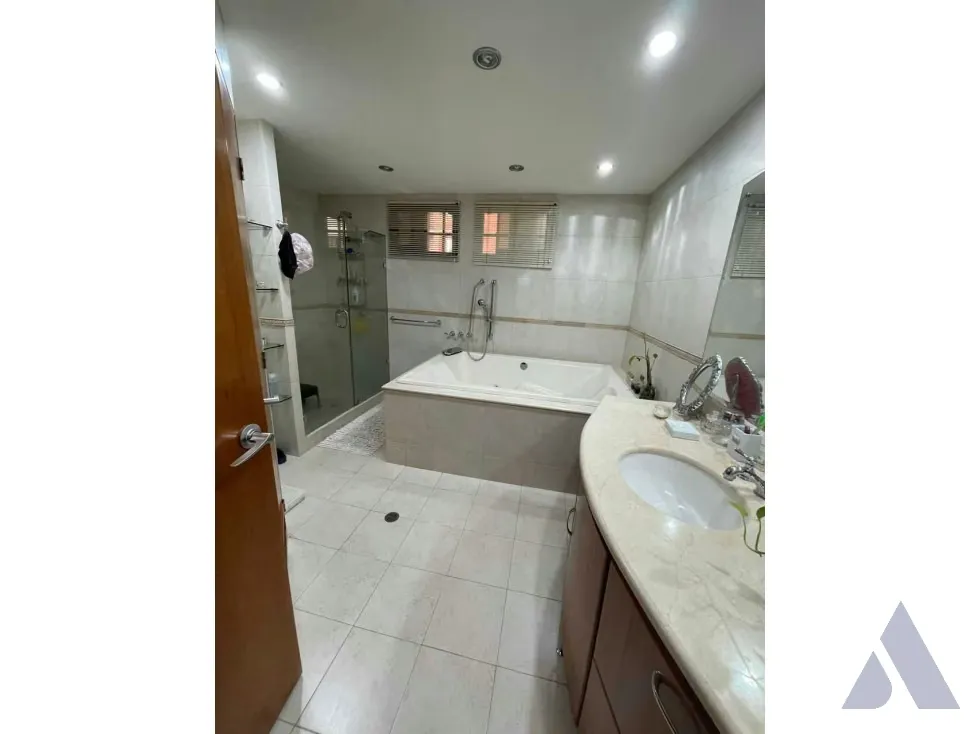 Se vende casa 450m2 La Boyera 9157 - 15