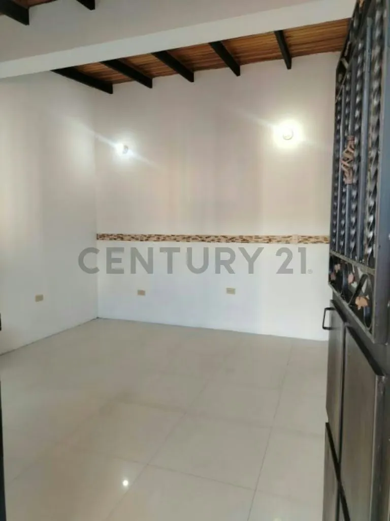 Venta Casa Lomas Blancas Via a Cordero
