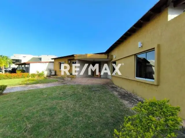 Se Vende Casa en Urbanización Juanico country, Maturín, Estado Monagas