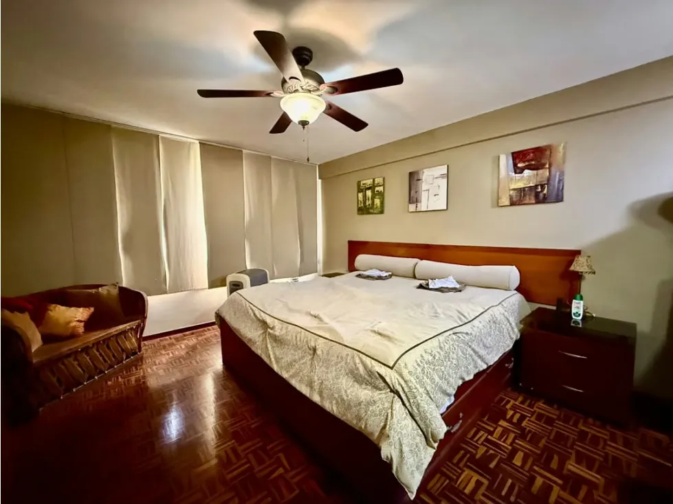 Se alquila Apto 264m² 3h+1s/2b+2s/2p Santa Rosa de Lima - 17