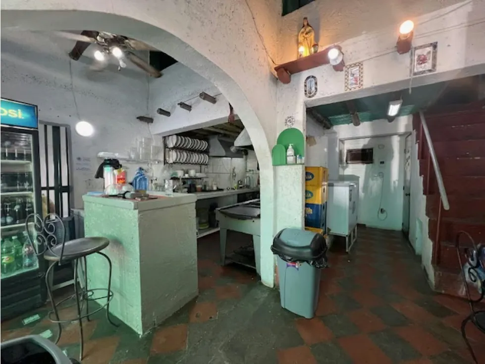 Alquilo local comercial 75m2 La Guairita 6092 - 4