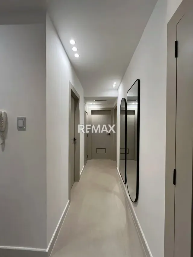 Hermoso Apartamento Actualizado Edificio Saraya - 4