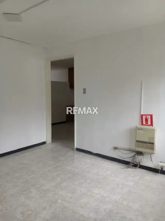 Oficina en Venta en el Edificio Guarimba Los Dos Caminos - 3
