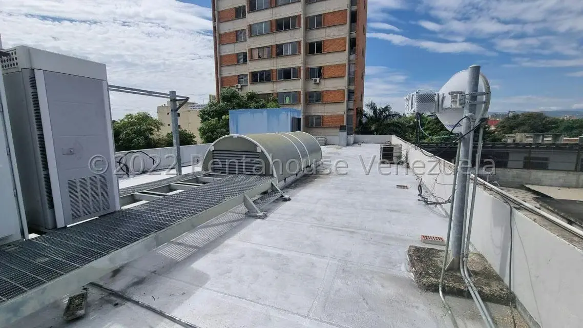 Comercial (Edificio) en Alquiler en Centro, Lara - 26