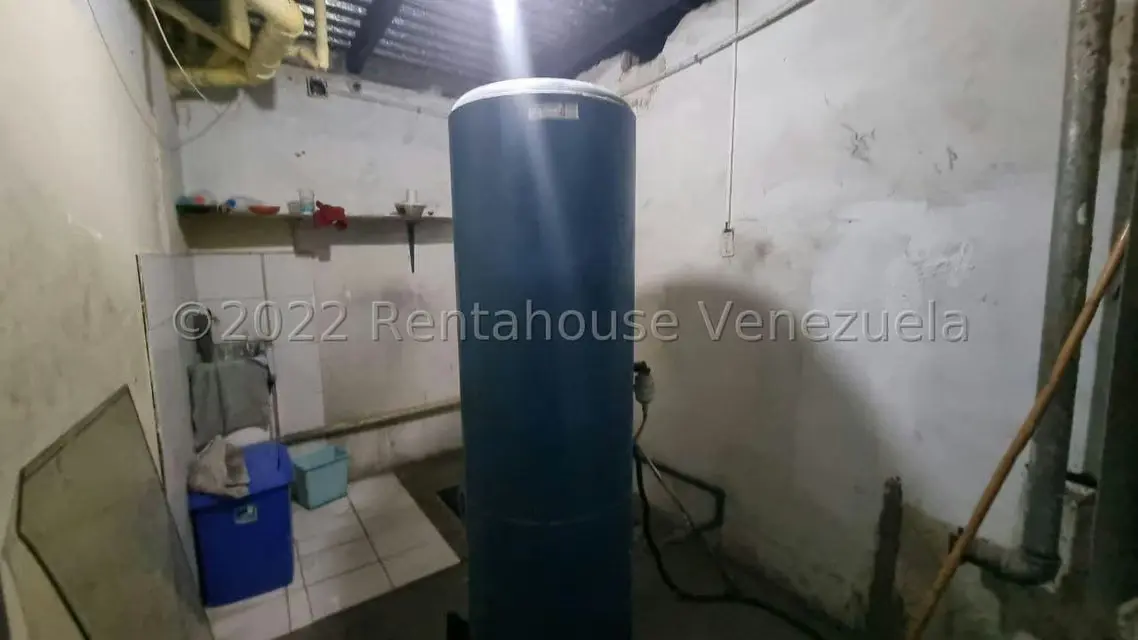 Comercial (Edificio) en Alquiler en Centro, Lara - 27