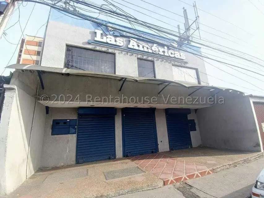 Comercial (Edificio) en Alquiler en Centro, Lara - 35