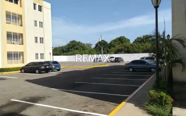 Se Vende Bello Apartamento en Conjunto Residencial Bosque Magico Planta Baja Calle 98 con Av 55 Corredor Vial Cecilio Acosta Maracaibo 82 mts2 - 19