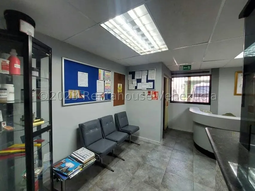Casa (1 Nivel) en Venta en Montecristo, Distrito Metropolitano - 2