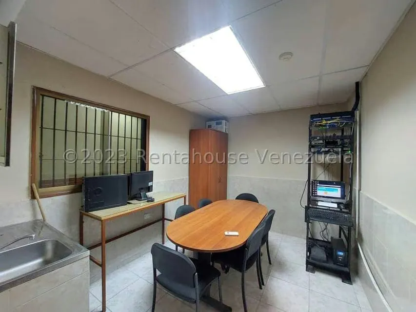 Casa (1 Nivel) en Venta en Montecristo, Distrito Metropolitano - 3