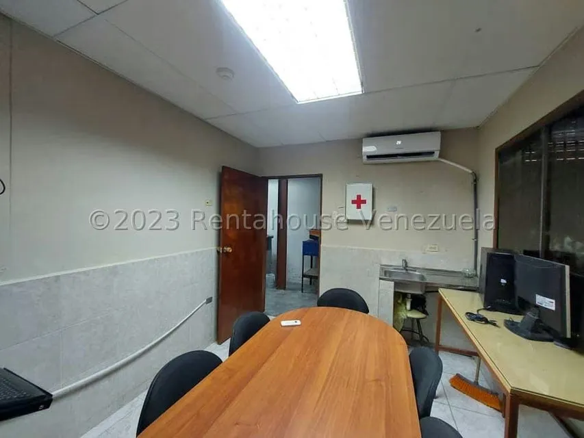 Casa (1 Nivel) en Venta en Montecristo, Distrito Metropolitano - 26