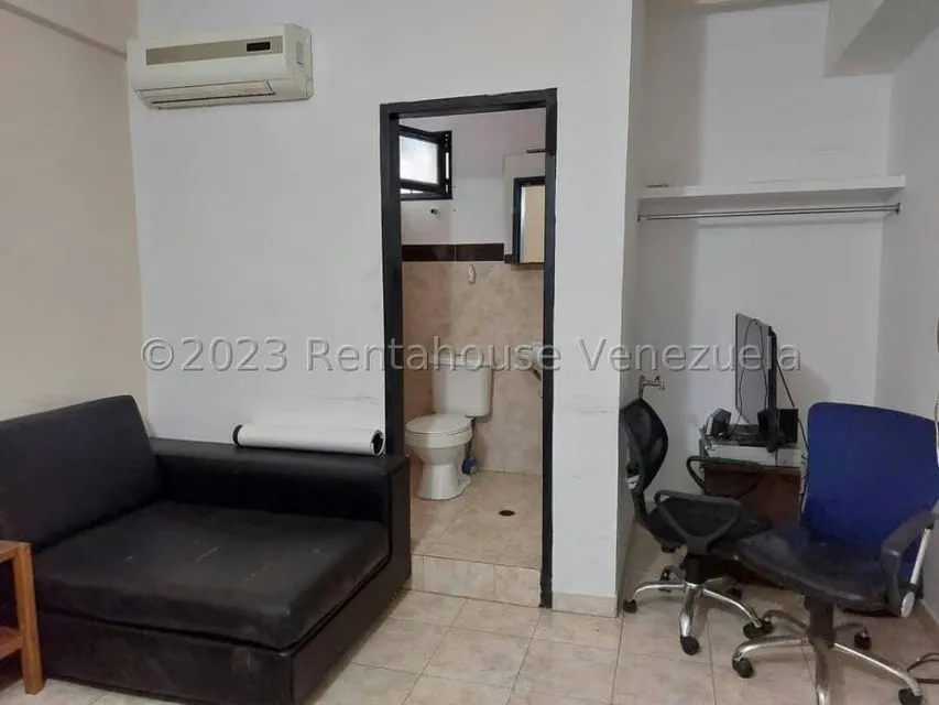 Casa (1 Nivel) en Venta en Montecristo, Distrito Metropolitano - 33