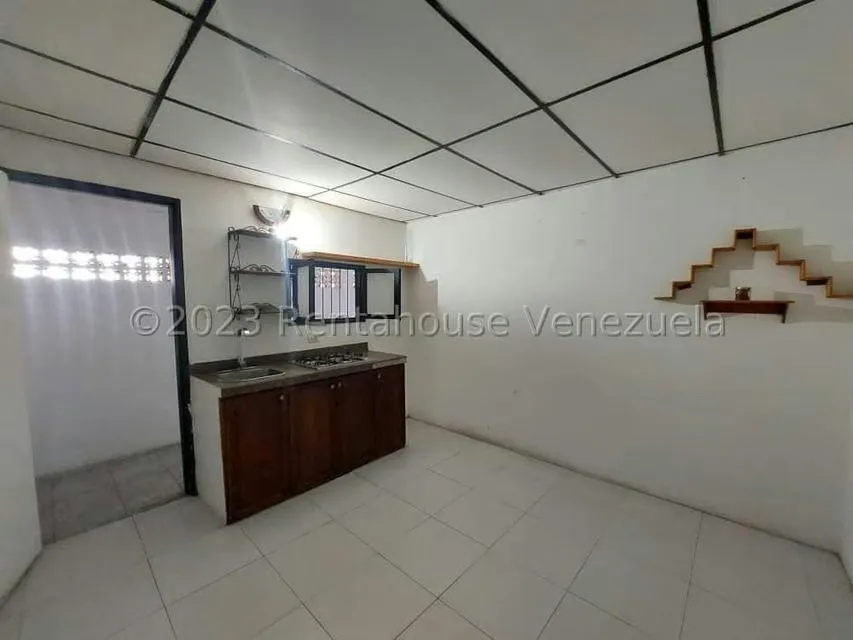 Casa (1 Nivel) en Venta en Montecristo, Distrito Metropolitano - 36