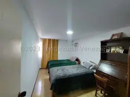 Vista 44