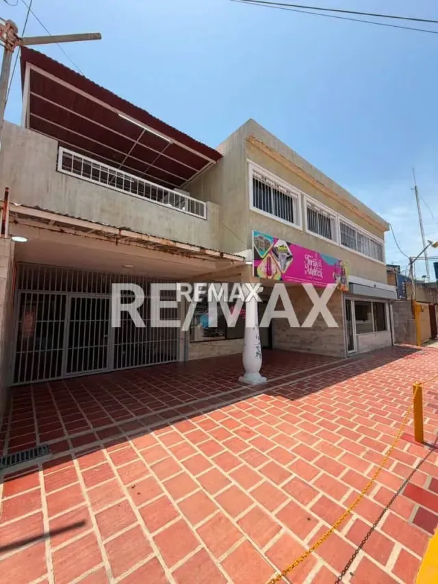 Local comercial wn alquiler por la limpia