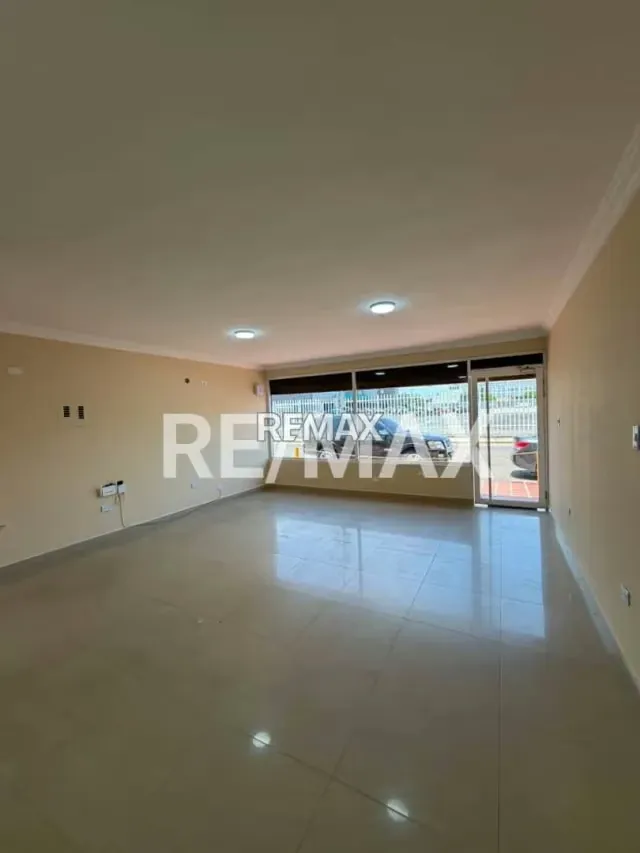 Local comercial wn alquiler por la limpia - 5