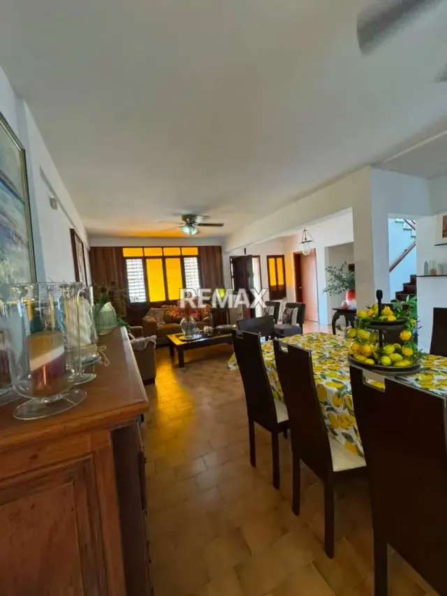 Casa Super Conservada en Venta en Prebo II, Patio y Tanque de Agua Propio - 12