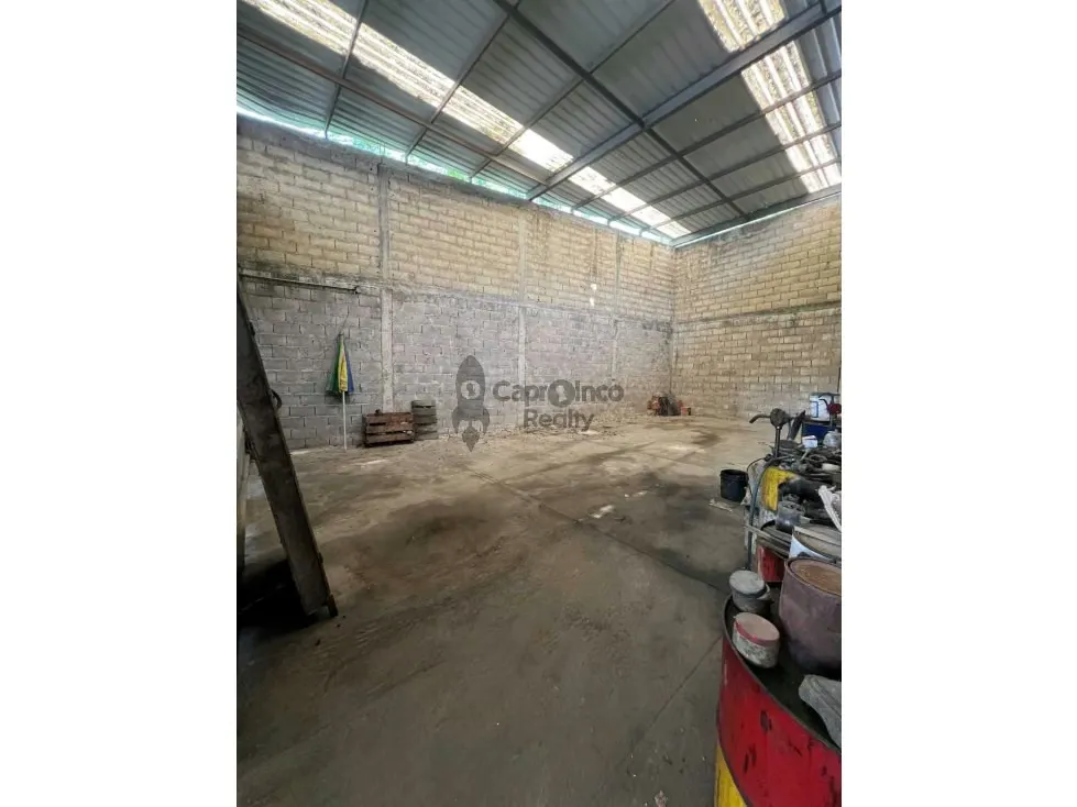 VENTA TERRENO CON GALPÓN AV ARANZAZU VALENCIA A 500 Mtrs. AUTOPISTA - 6