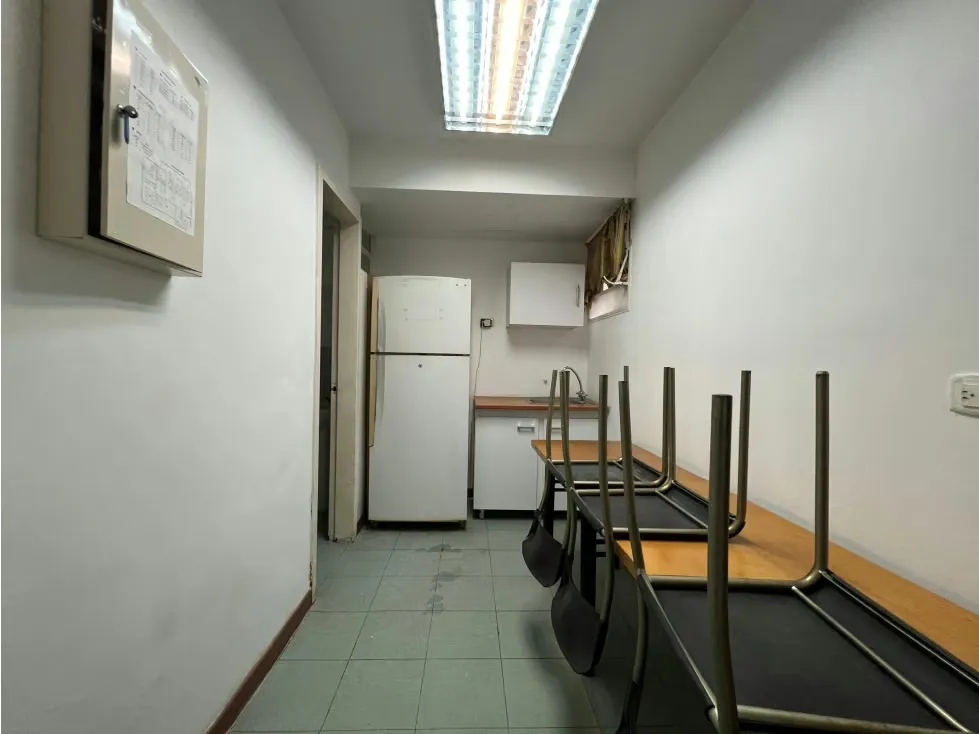 Se alquila oficina 117,85m² El Rosal - 9