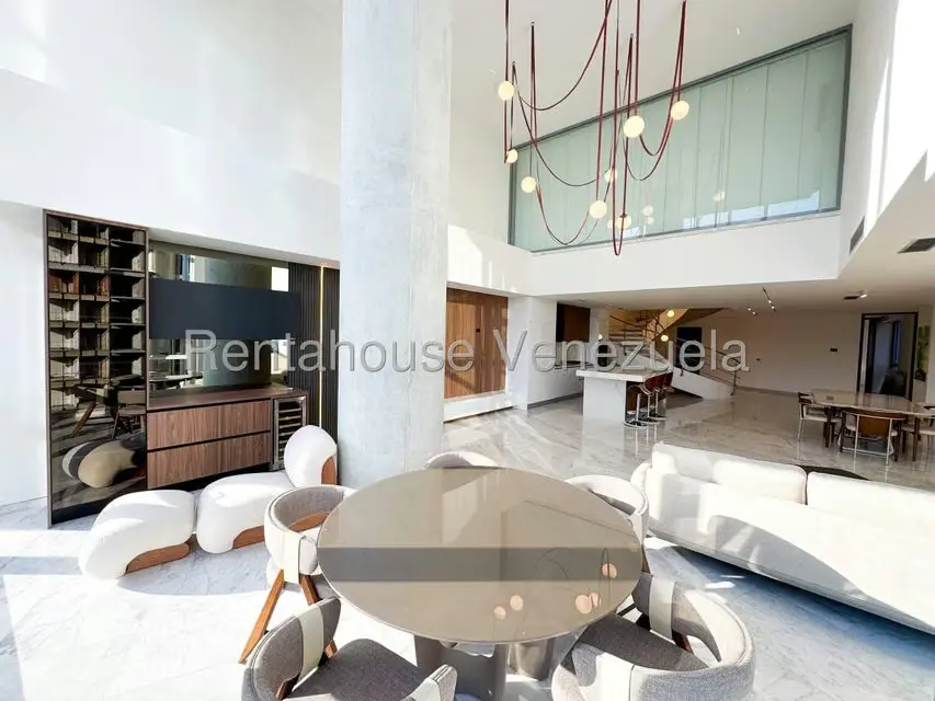 Apartamento (Duplex) en Venta en Las Mercedes, Distrito Metropolitano - 25