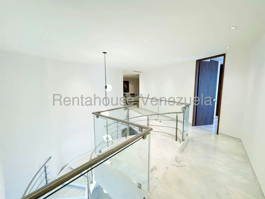 Apartamento (Duplex) en Venta en Las Mercedes, Distrito Metropolitano - 43