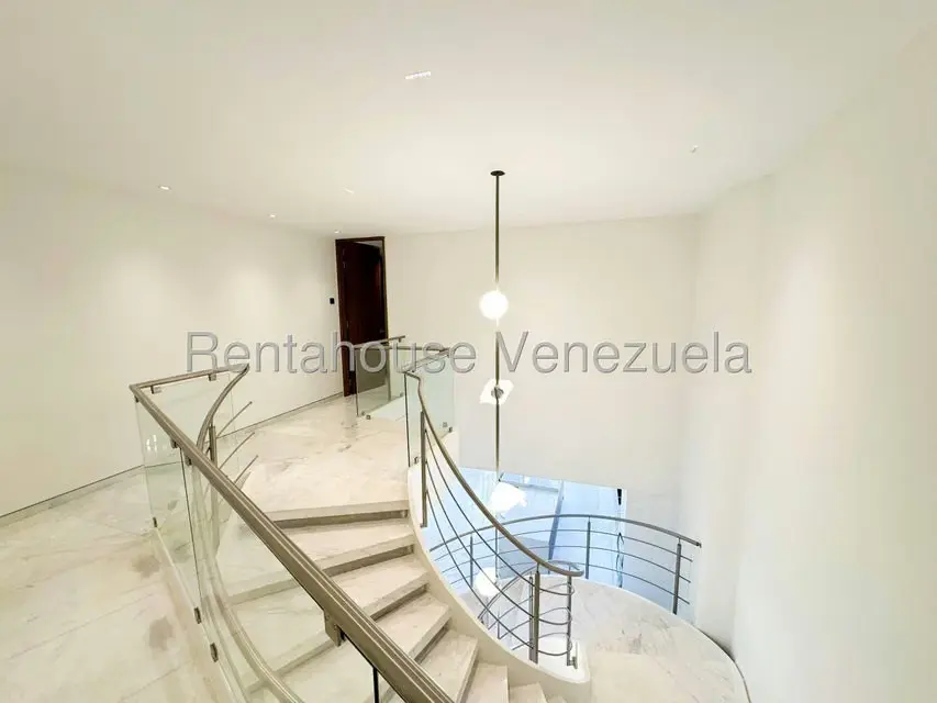 Apartamento (Duplex) en Venta en Las Mercedes, Distrito Metropolitano - 57