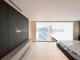 Vista 61