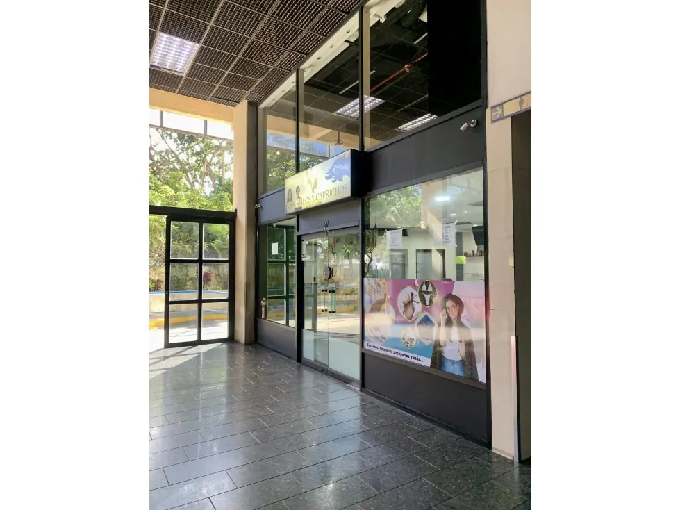 Macaracuay Plaza Local en venta - 2