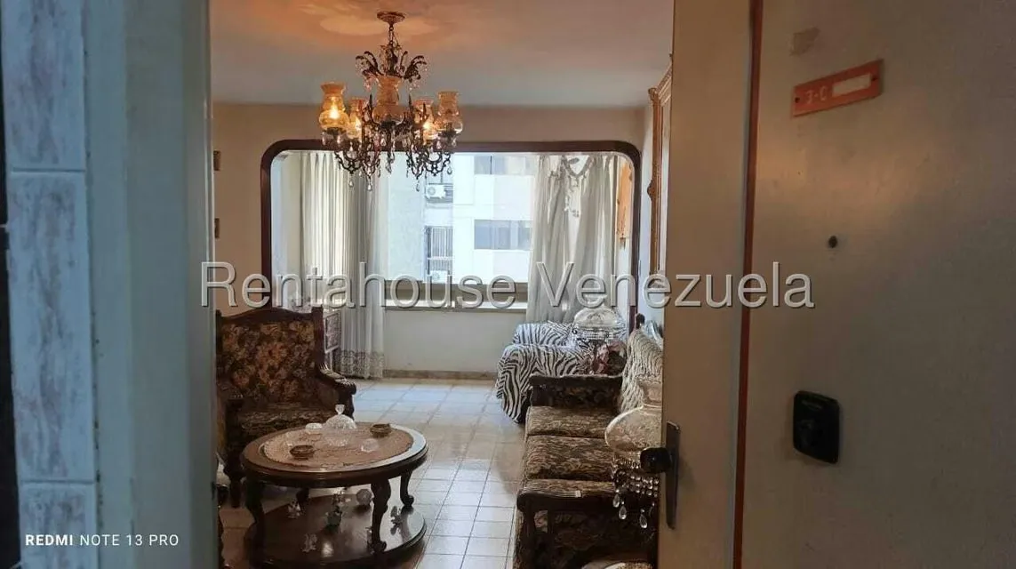 Apartamento (1 Nivel) en Venta en La Urbina, Distrito Metropolitano - 12
