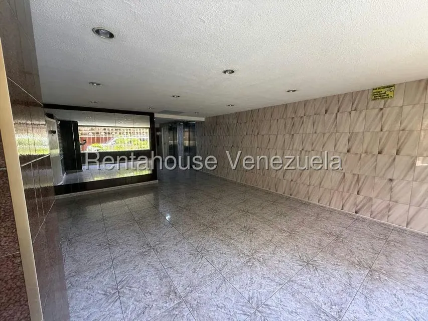 Apartamento (1 Nivel) en Venta en La Urbina, Distrito Metropolitano - 7