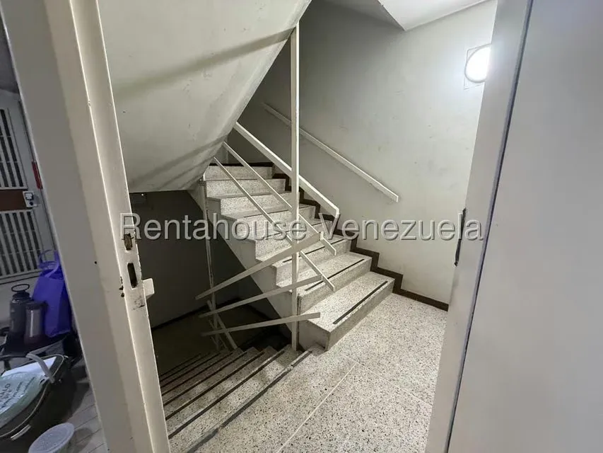 Apartamento (1 Nivel) en Venta en La Urbina, Distrito Metropolitano - 10