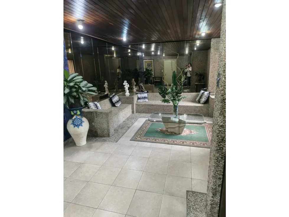 Apartamento en Venta en San Bernardino, Caracas con vista al Ávila - 4
