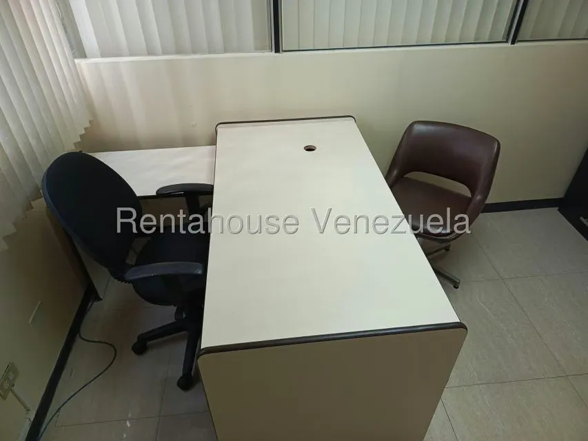 Local Comercial en Alquiler en Parroquia La Candelaria, Distrito Metropolitano - 33