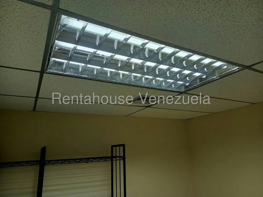 Local Comercial en Alquiler en Parroquia La Candelaria, Distrito Metropolitano - 46