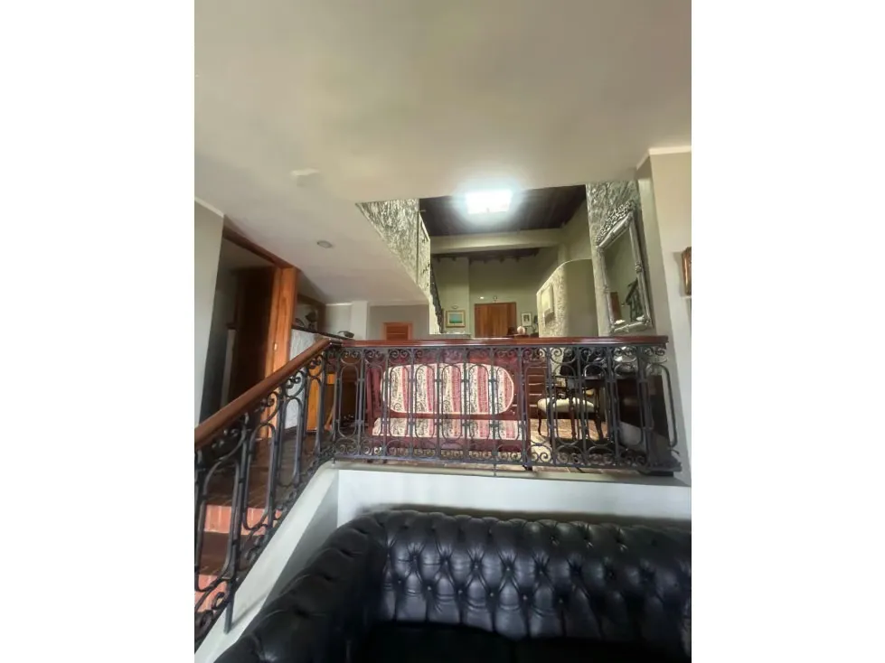 Se vende casa en calle cerrada 700m2 Alto Hatillo 5989 - 16