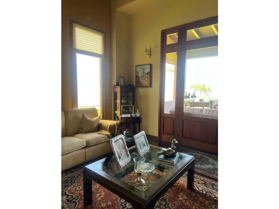 Se vende casa en calle cerrada 700m2 Alto Hatillo 5989 - 19