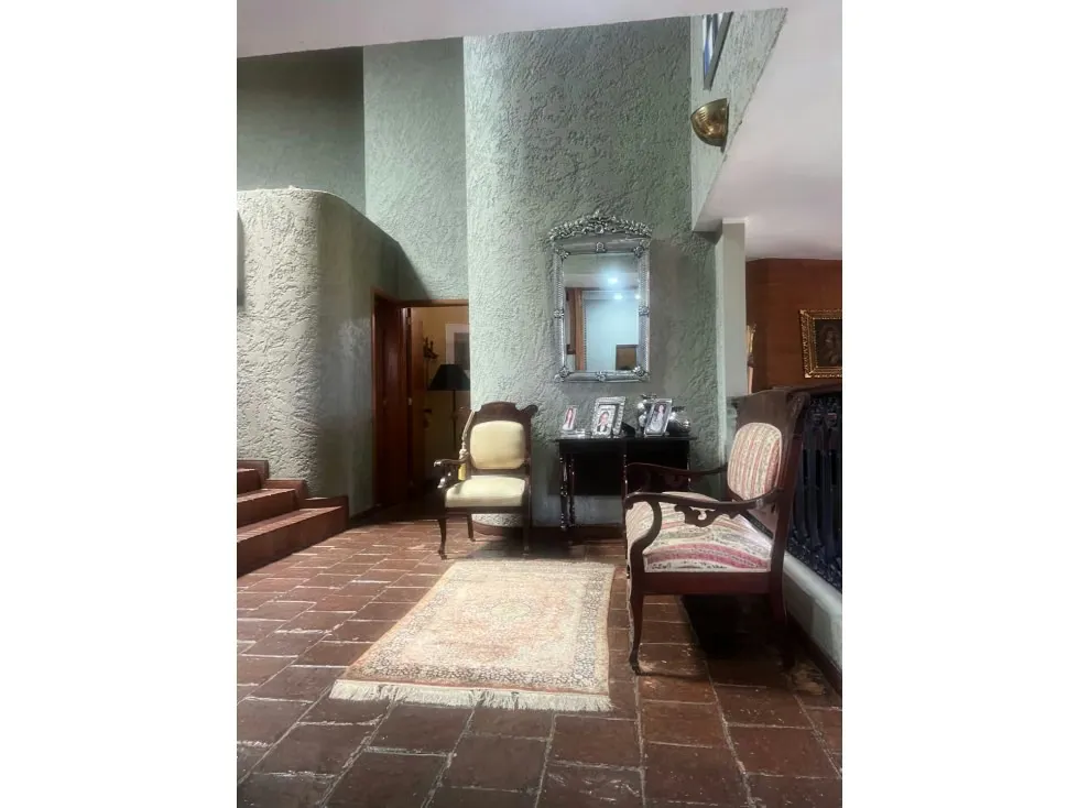 Se vende casa en calle cerrada 700m2 Alto Hatillo 5989 - 8