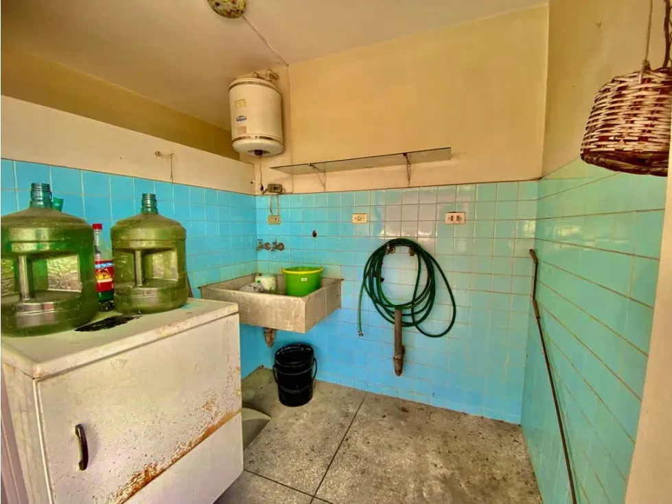 PH EN LOS TEQUES DE 400 M2, 4 HAB, 4 BAÑOS 2 P/E - 28
