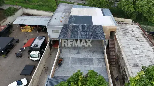 En Venta Casa Comercial ubicada en la calle del Parque Dunas, Naguanagua